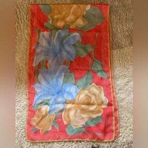 Vintage VERA NEUMANN ladies floral scarf!  52” x 16”